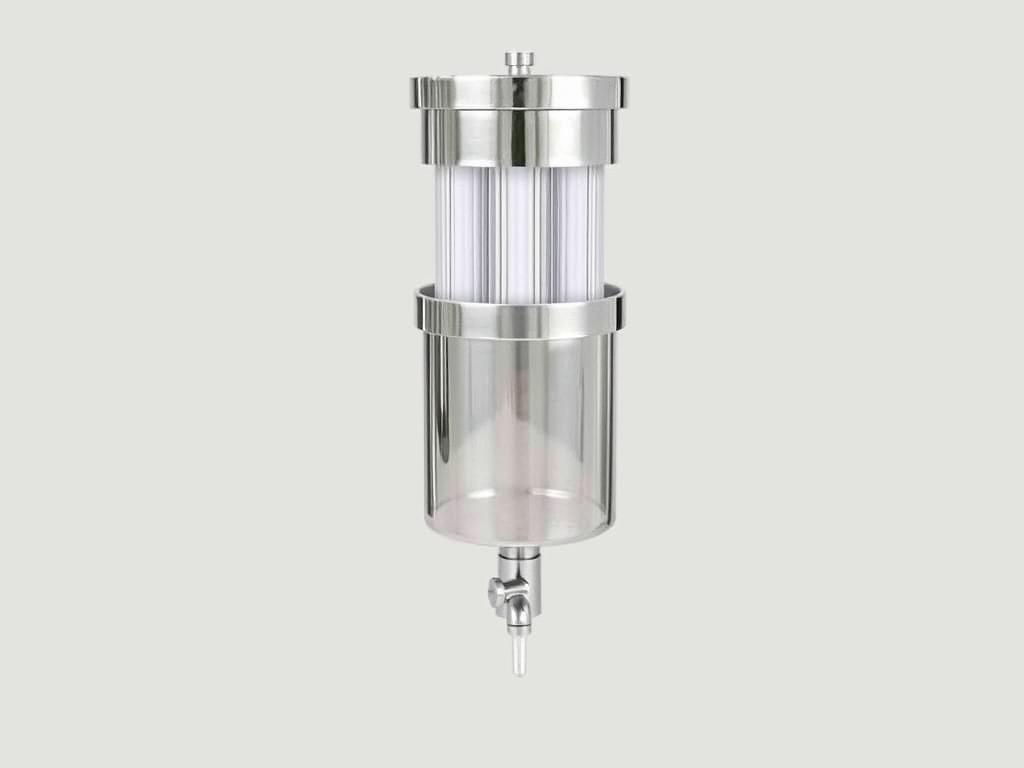 Gravity-fed water filter system with upper and lower chambers Gravity-fed water filter system with upper and lower chambers