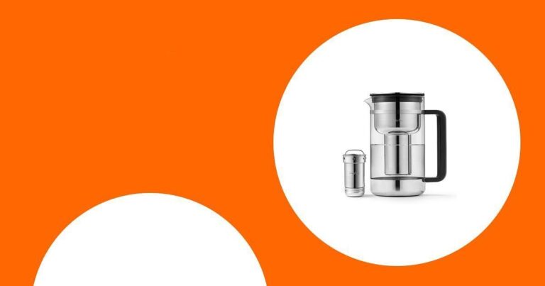 Our Review of the Aarke Purifier Glass Water Pitcher